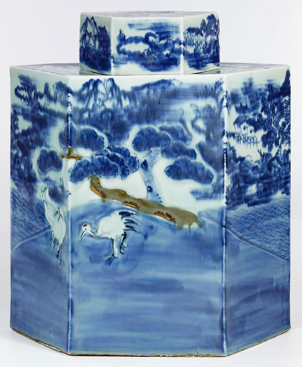 Lot 211: Asian Lidded Tea Caddy