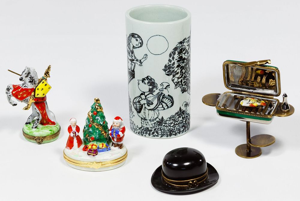 Lot 355: Limoges Trinket Box Assortment