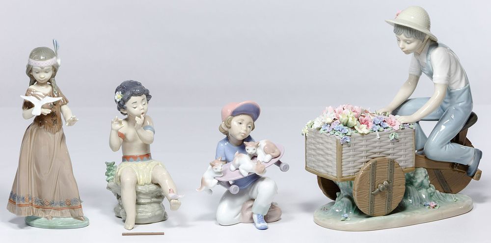 Lot 357: Lladro #5029, #6153, #6310 and #7623 Figurine