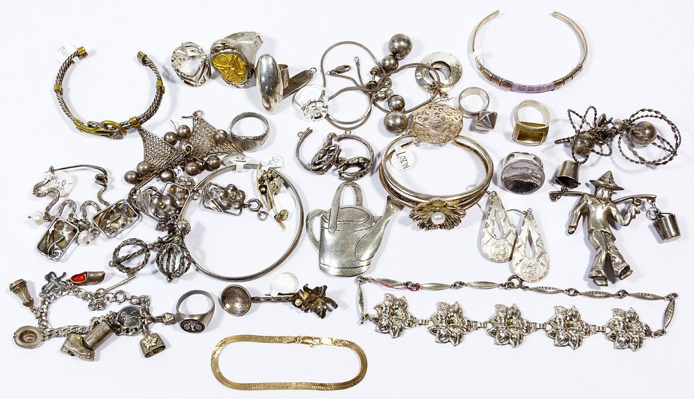 Lot 488: 14k Gold and Mixed Silver Jewelry Assortment