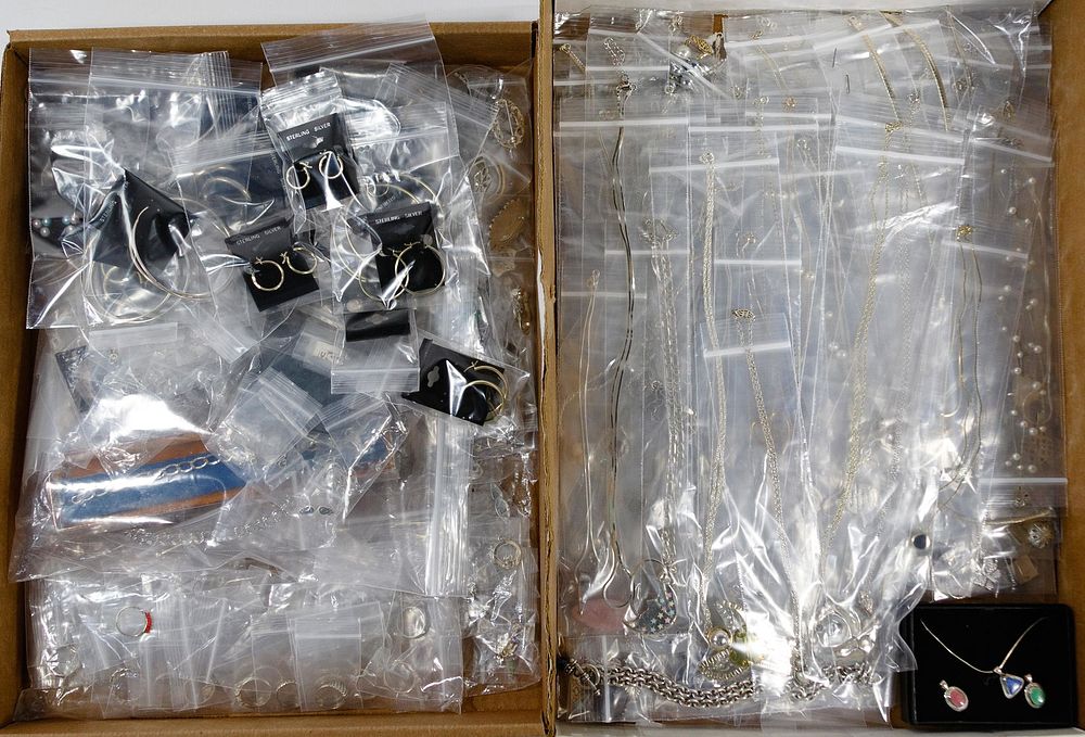 Lot 518: Sterling Silver Jewelry Assortment