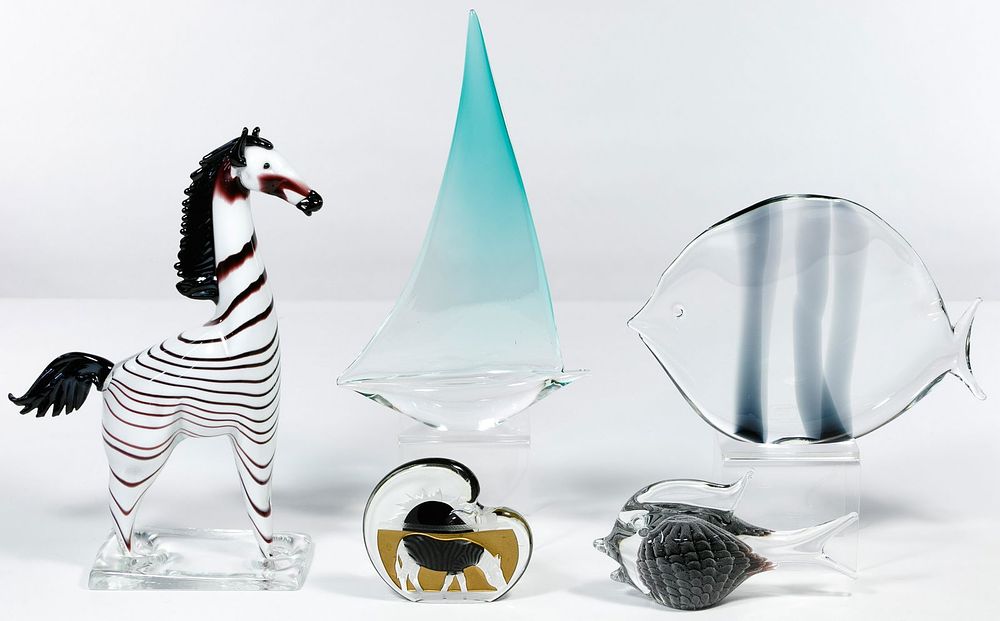 Lot 199: Art Glass Assortment