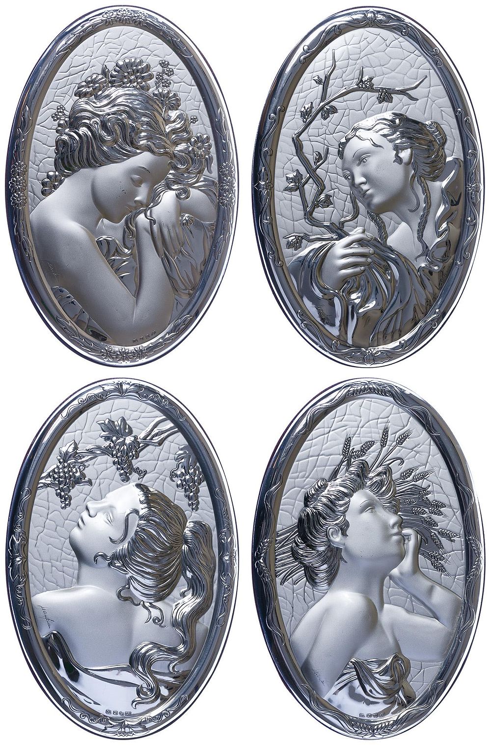 Lot 277: European Silver (850) Artist Signed Plaque Assortment