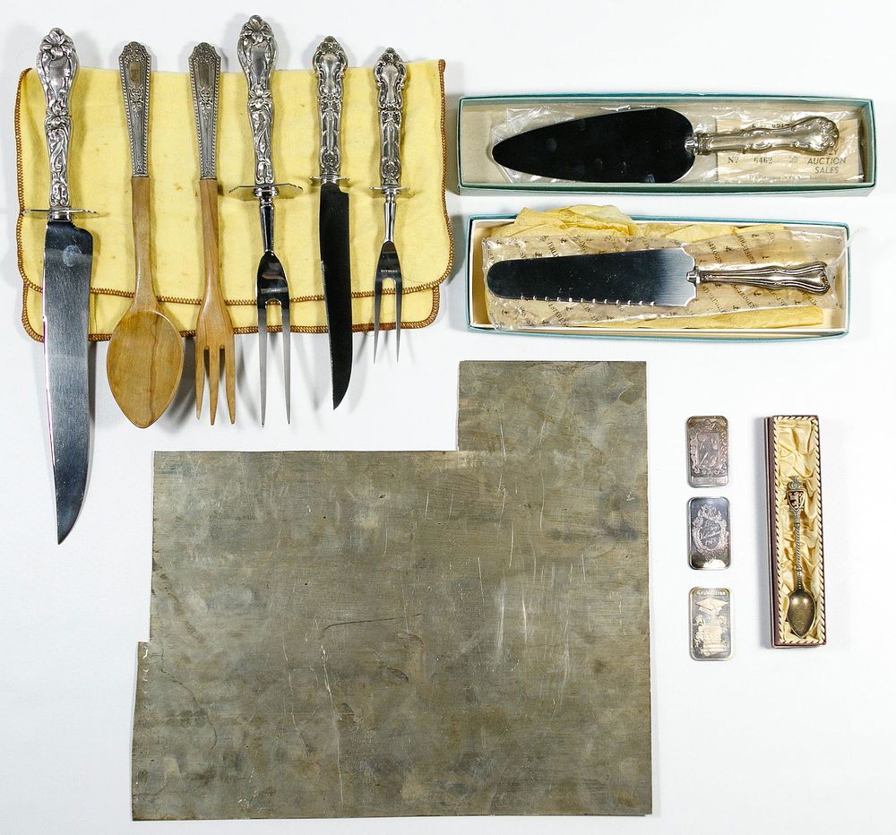 Lot 280: Sterling Silver Flatware, Fine Silver (999) and Scrap