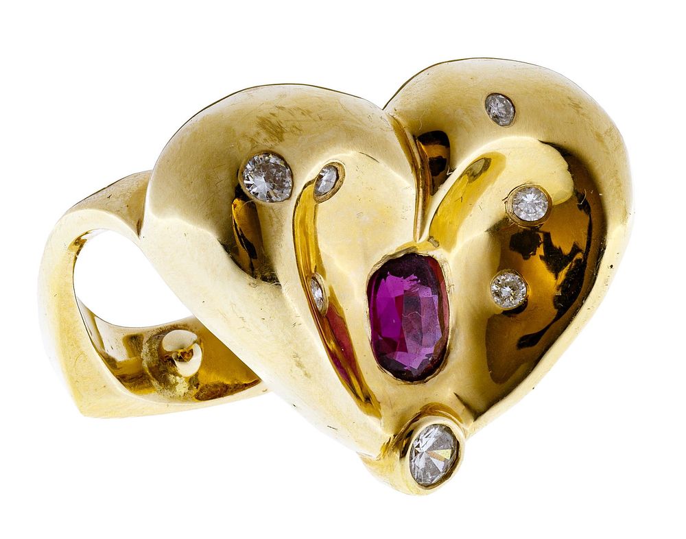 Lot 296: Ron Ray 18k Gold, Ruby and Diamond Heart Ring