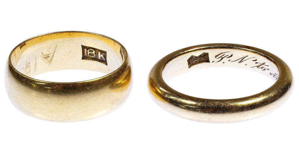 Lot 311: 18k Gold Band Rings