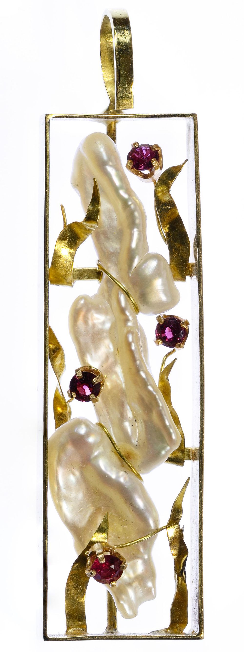 Lot 321: 18k Gold, Pearl and Ruby Pendant