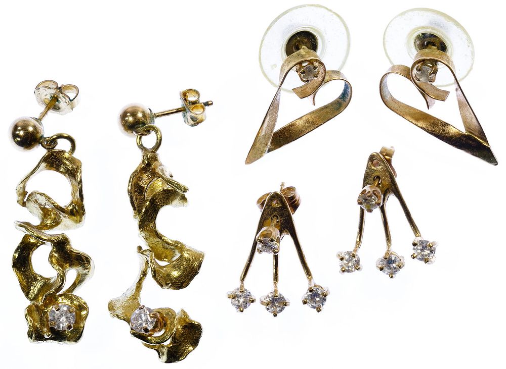 Lot 340: 14k Gold and Cubic Zirconia Pierced Earring Assortment