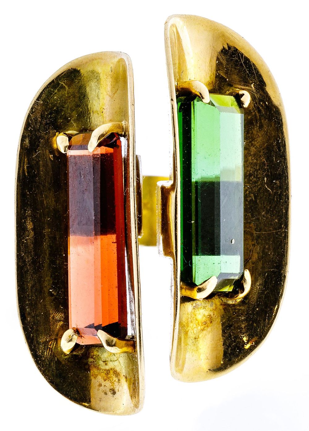Lot 356: 14k Gold and Semi-Precious Gemstone Ring