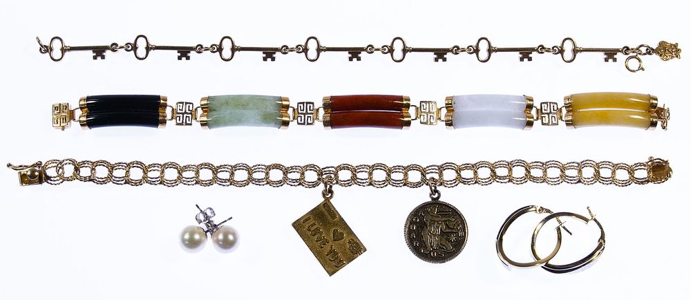 Lot 393: 14k Gold and Sterling Silver Jewelry Assortment