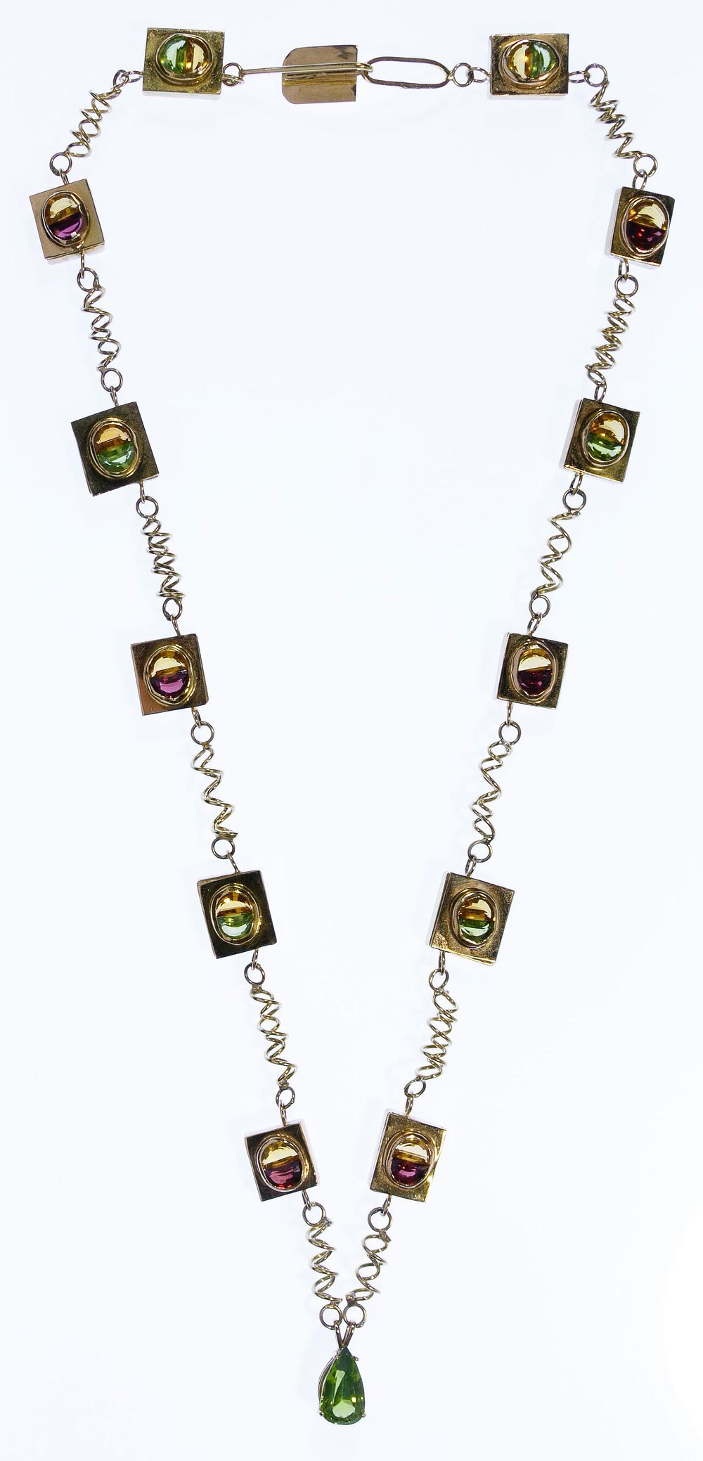 Lot 402: 18k / 14k Gold and Semi-Precious Gemstone Necklace