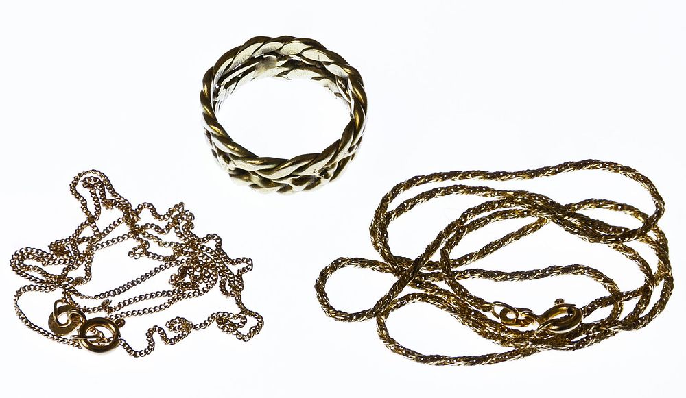 Lot 236: 14k Gold Jewelry Assortment