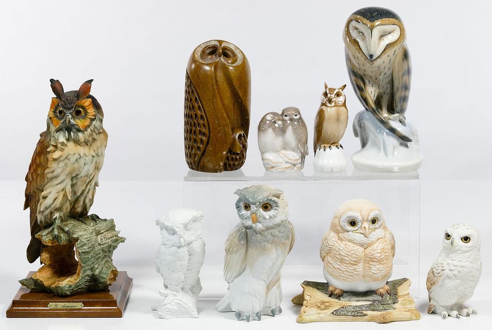 Lot 356: Owl Signed Figurine Assortment
