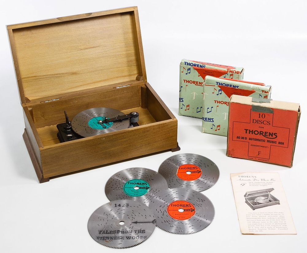 Lot 391: Thorens Swiss