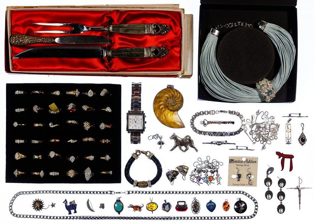 Lot 410: Sterling Silver Jewelry Assortment