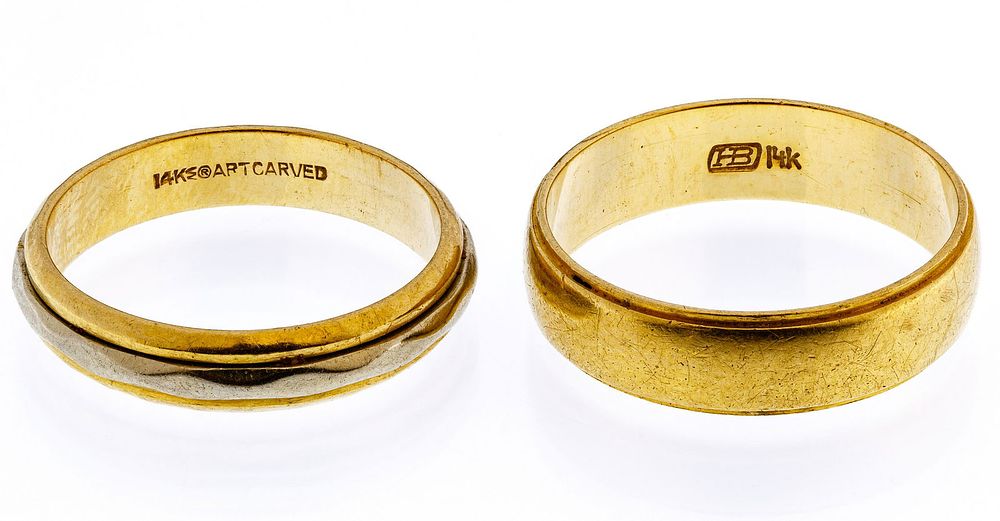 Lot 344: 14k Gold Band Rings