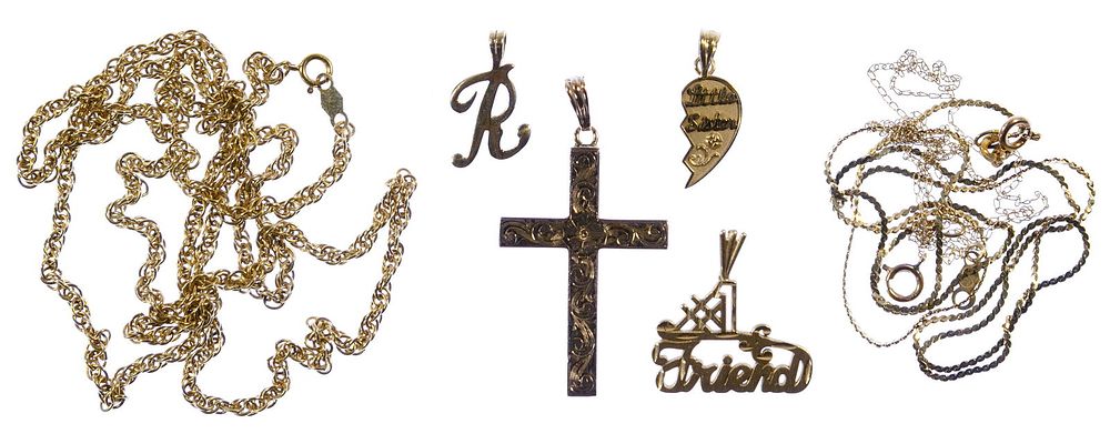 Lot 358: 14k Gold Pendant and Necklace Assortment