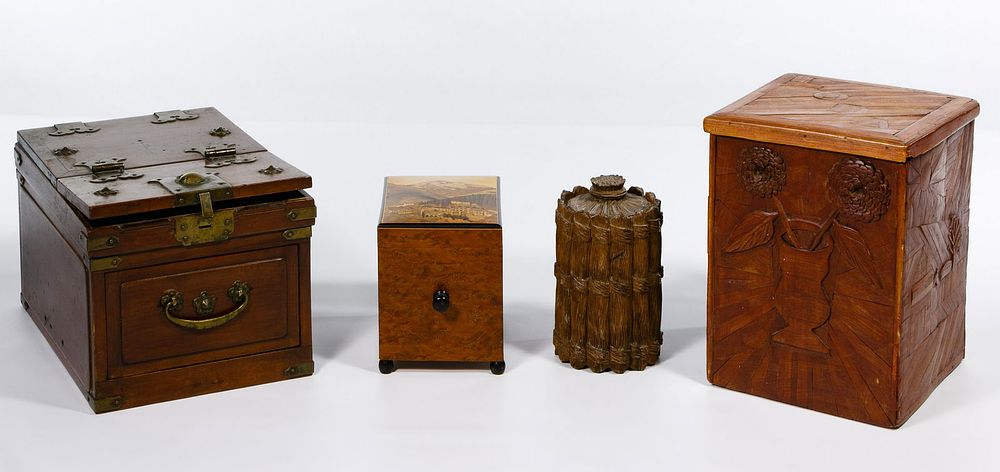Lot 152: Wood Box Assortment