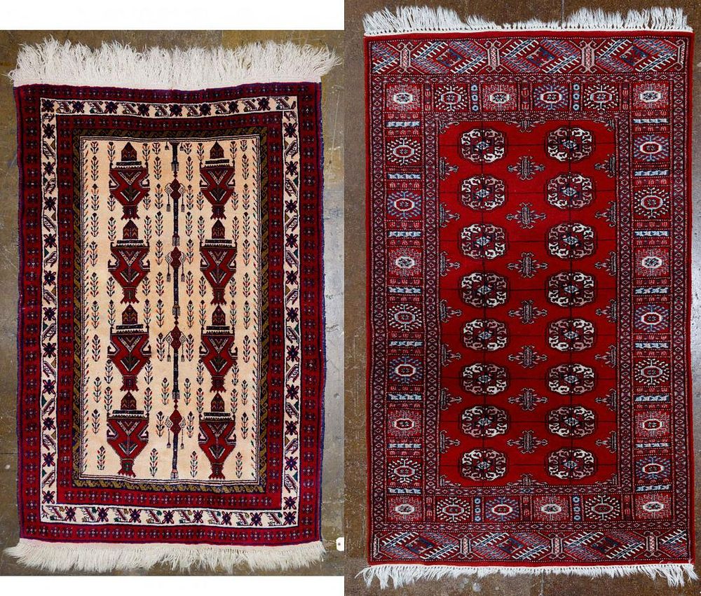 Lot 188: Bokhara Style Wool Rug