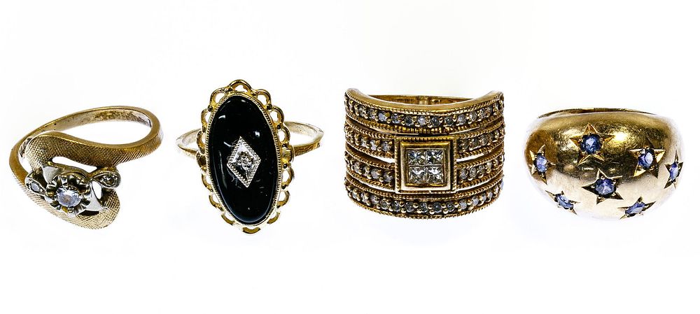 Lot 321: 14k Gold and Gemstone Ring Assortment