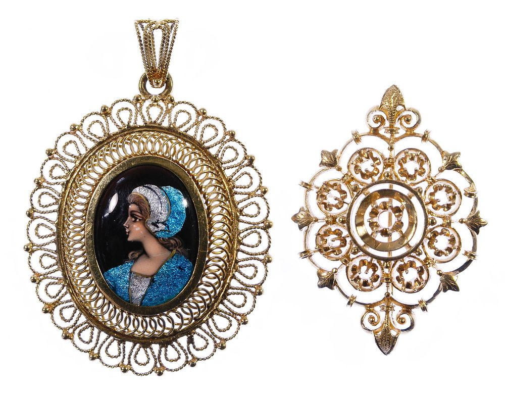 Lot 341: 14k Gold Pendants
