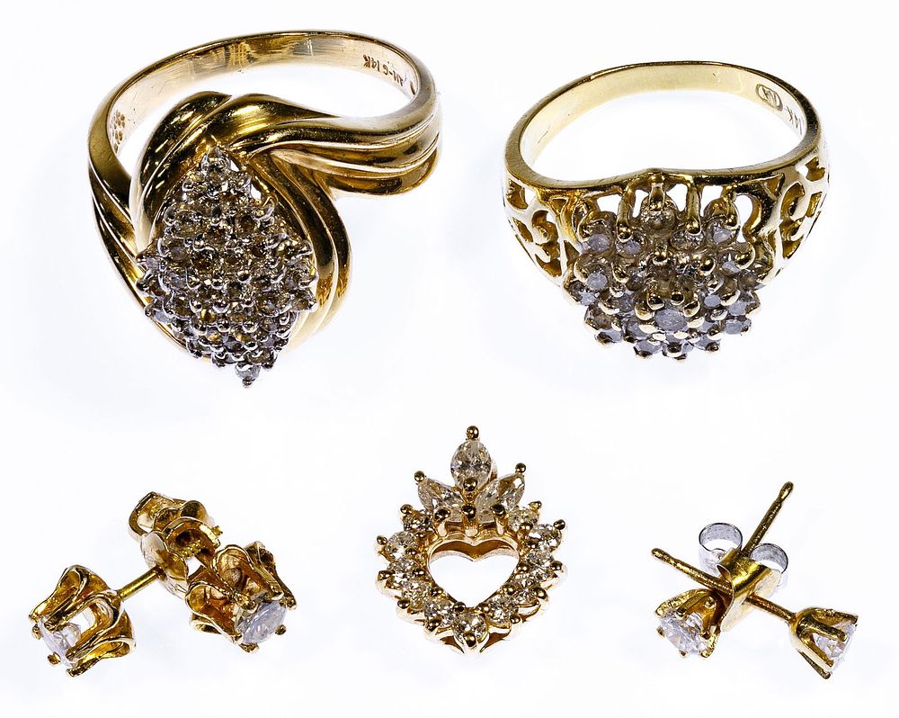 Lot 344: 14k Gold and Diamond Jewelry Assortment