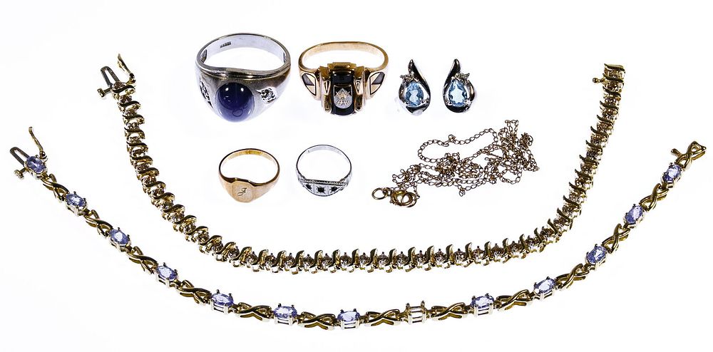 Lot 366: 10k Gold and Gemstone Jewelry Assortment