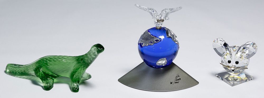 Lot 448: Lalique Crystal and Swarovski Crystal Assortment