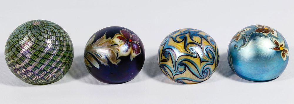 Lot 458: Orient & Flume Paperweight Assortment