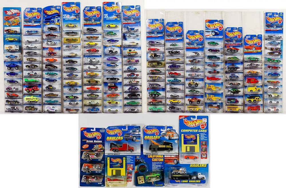 Lot 534: Mattel 'Hot Wheels' Toy Car Assortment