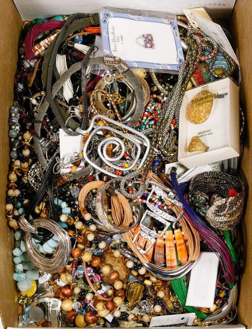 Lot 595: Costume Jewelry Assortment