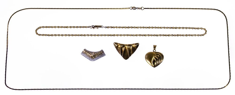 Lot 157: 14k Gold Jewelry Assortment