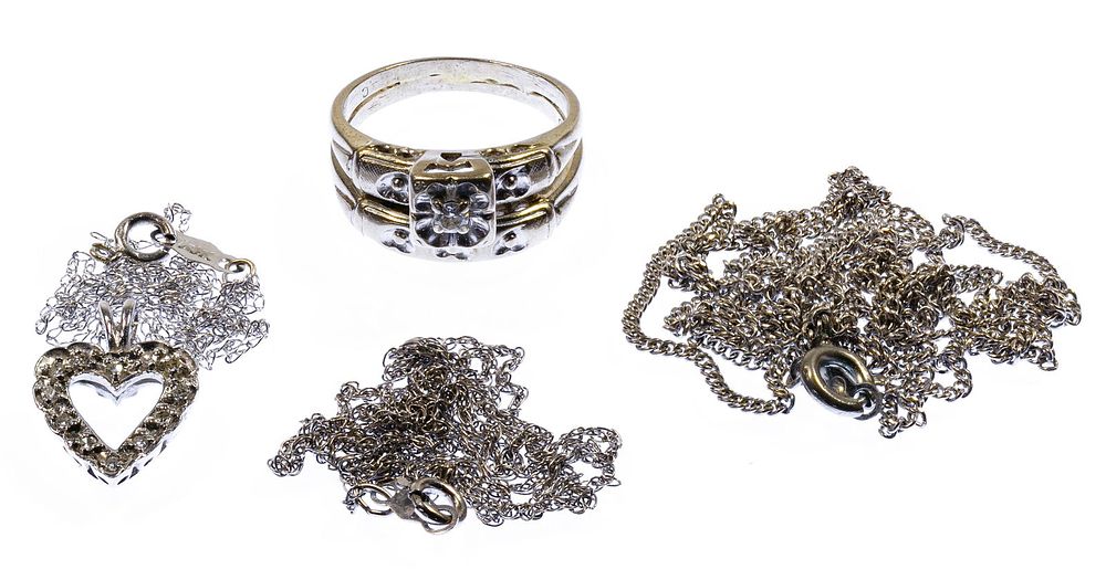 Lot 162: 14k White Gold and Diamond Jewelry Assortment
