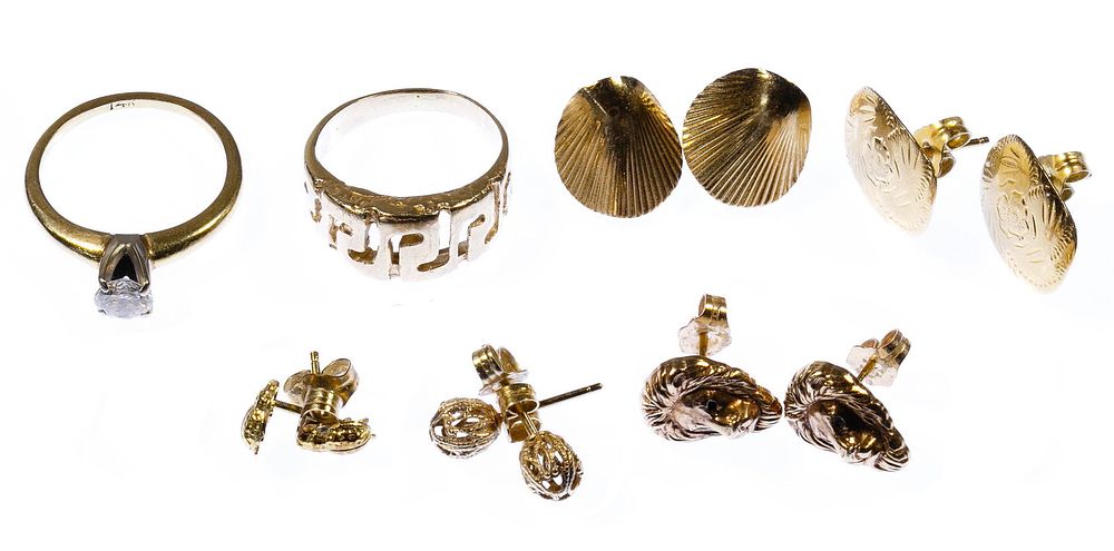 Lot 163: 14k Gold Jewelry Assortment