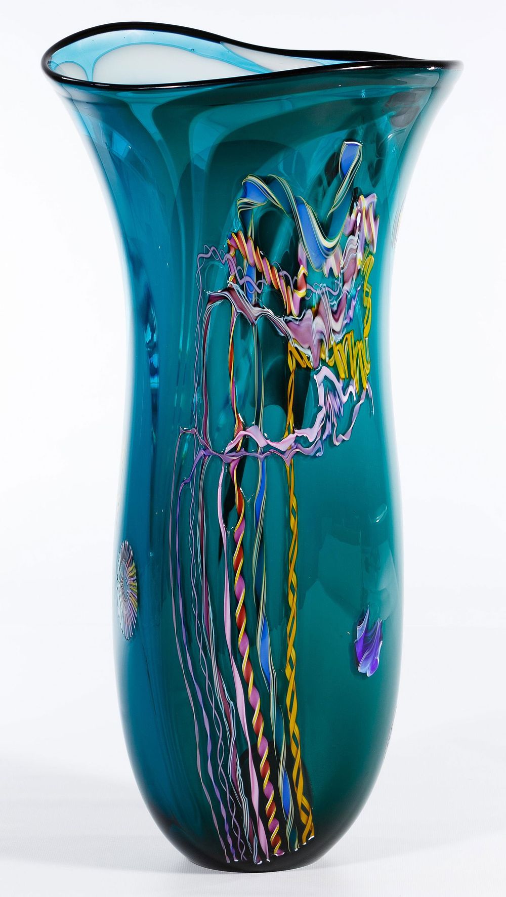 Lot 232: Dutch Schulze for Bandon Glass Art Glass Vase