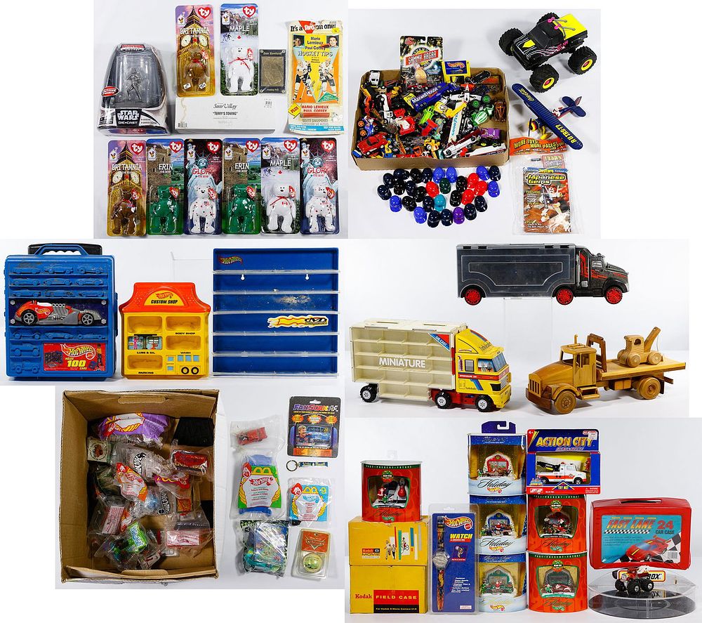 Lot 317: Toy Vehicle Assortment