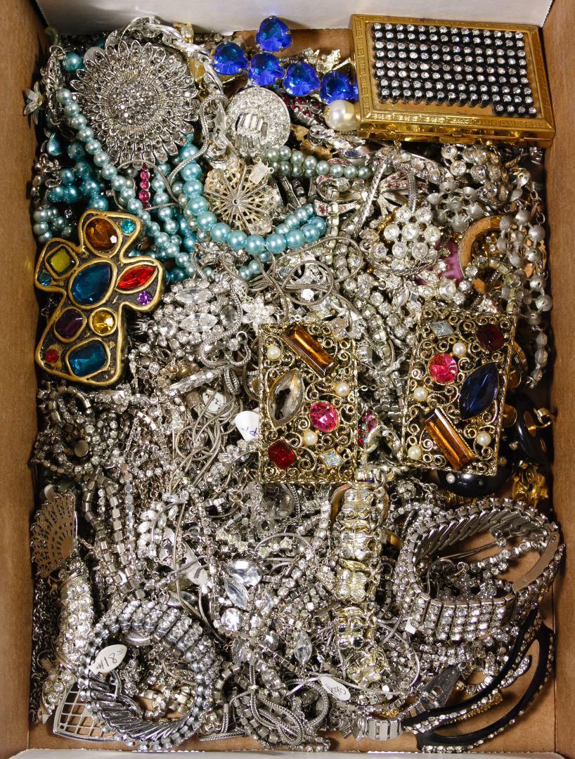 Lot 357: Clear and Colored Rhinestone Jewelry Assortment