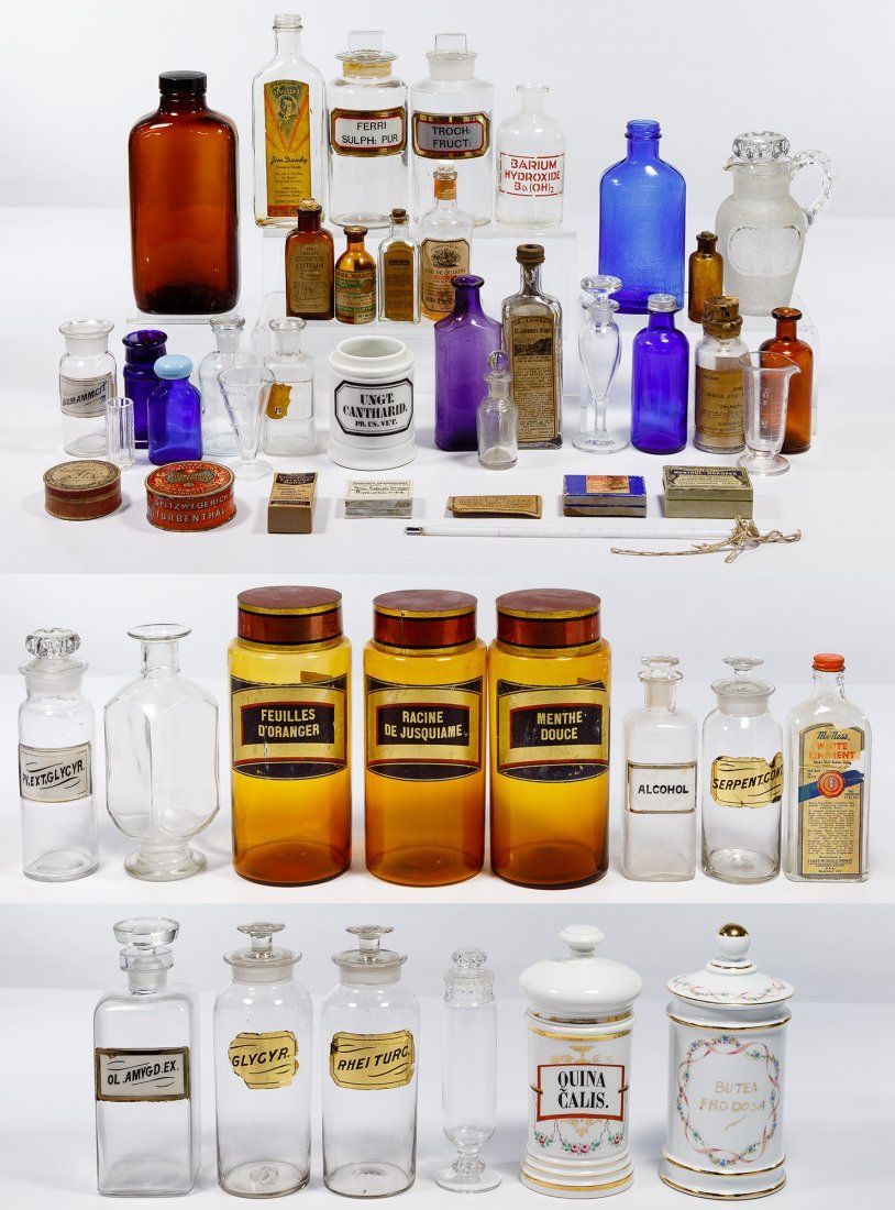 Lot 172: Apothecary Assortment