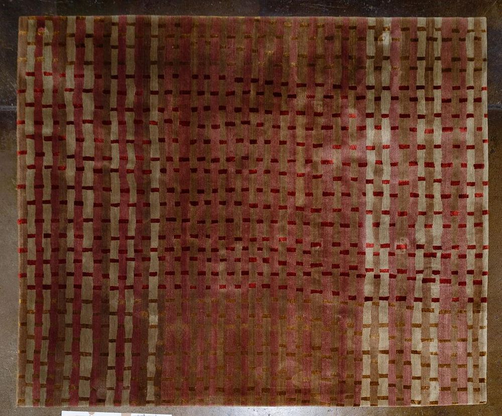 Lot 183: Tufenkian Tibetan Wool and Silk Rug