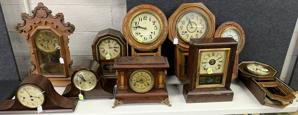 Lot 201: Wall and Mantel Clock Assortment