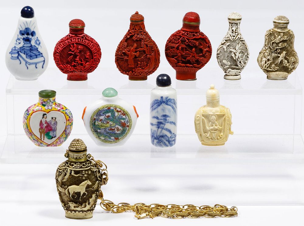 Lot 209: Asian Snuff Bottle Assortment