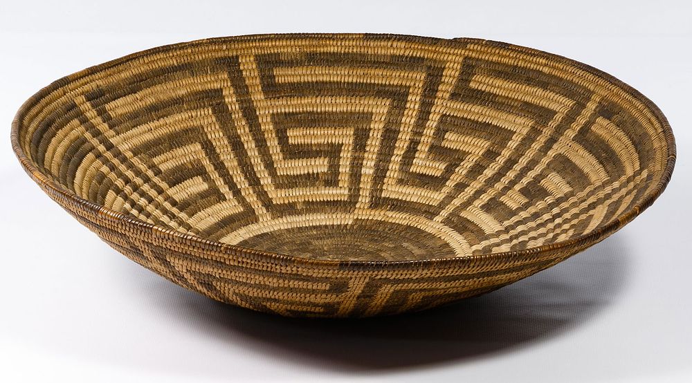 Lot 221: Native American (Pima) Basket Bowl