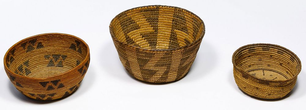 Lot 224: Native American Basket Assortment