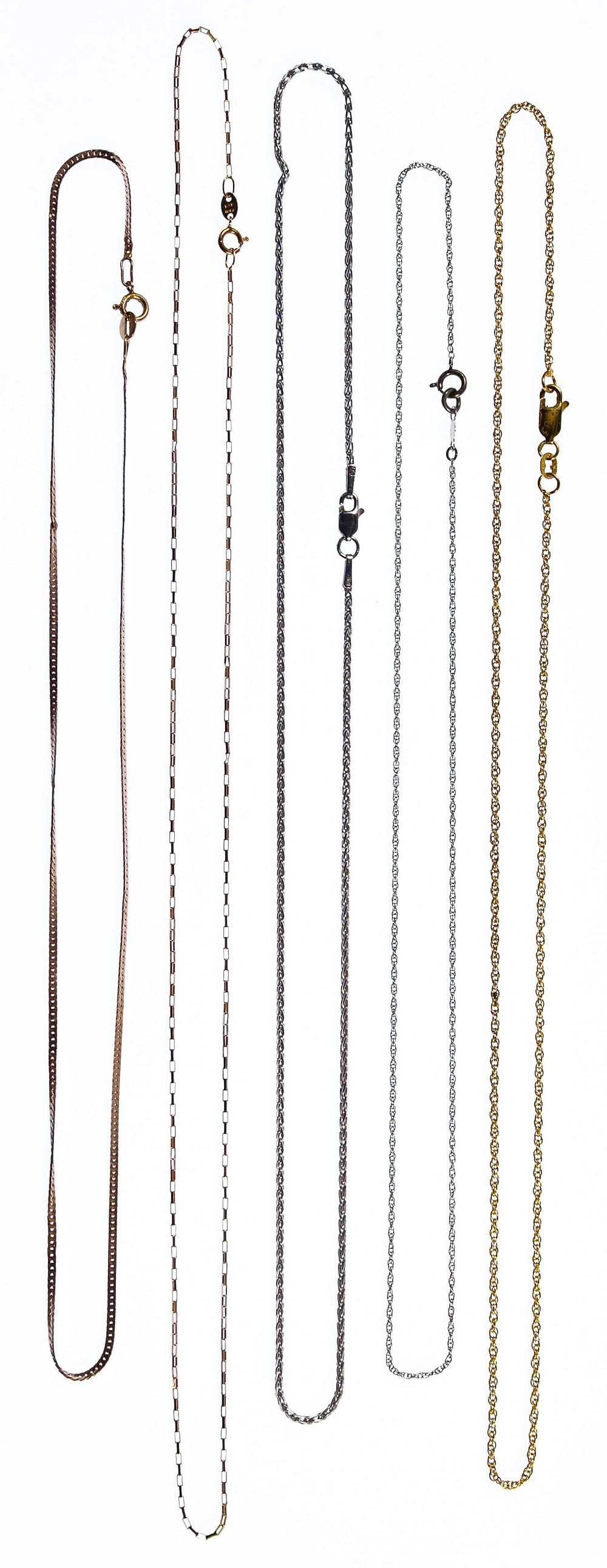 Lot 268: 14k Gold Necklace Assortment