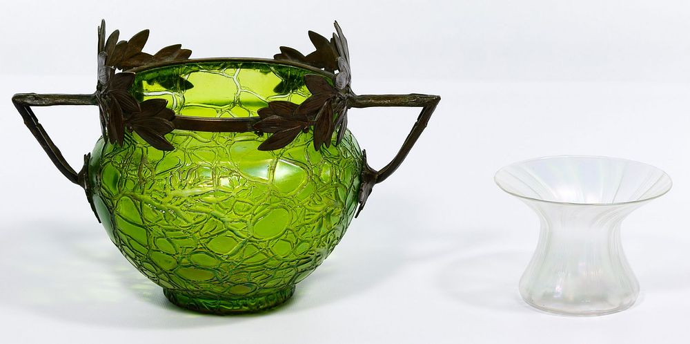 Lot 407: Kralik Glass Vase and Crackle Glass Center Bowl