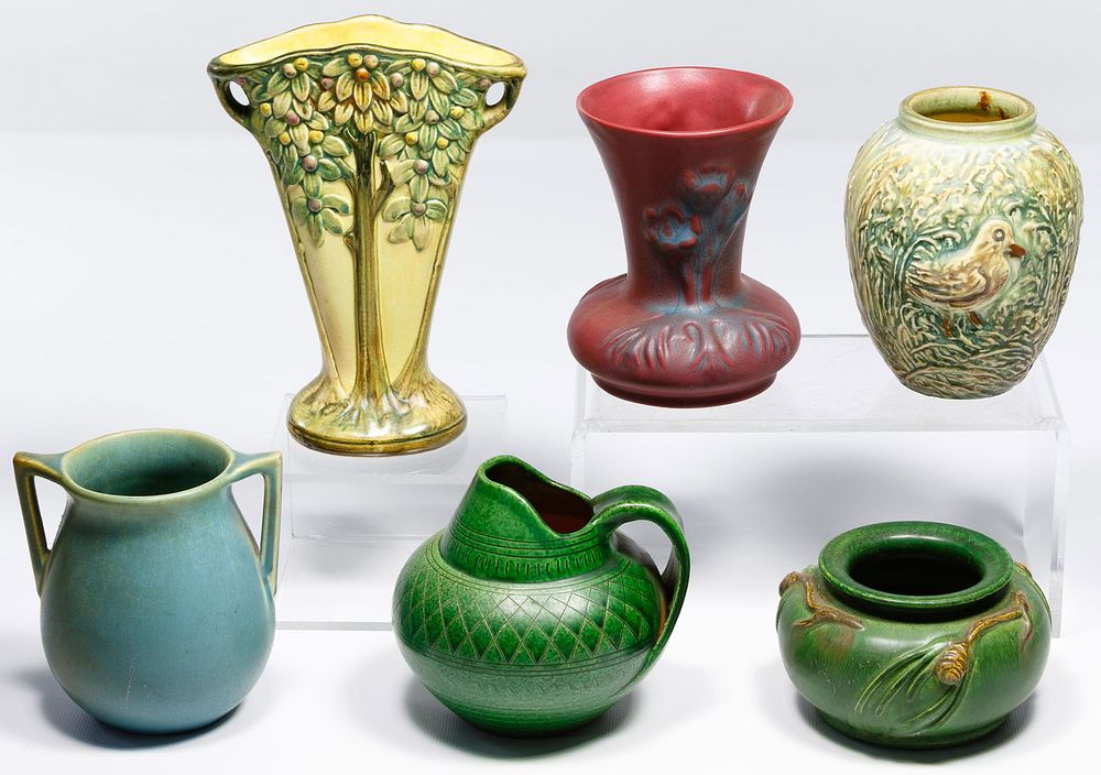 Lot 459: Pottery Assortment