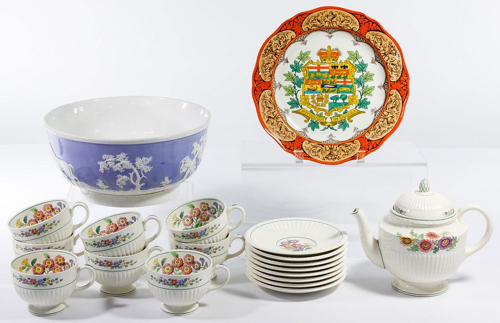 Lot 470: Wedgewood Tea Set and Porcelain Assortment