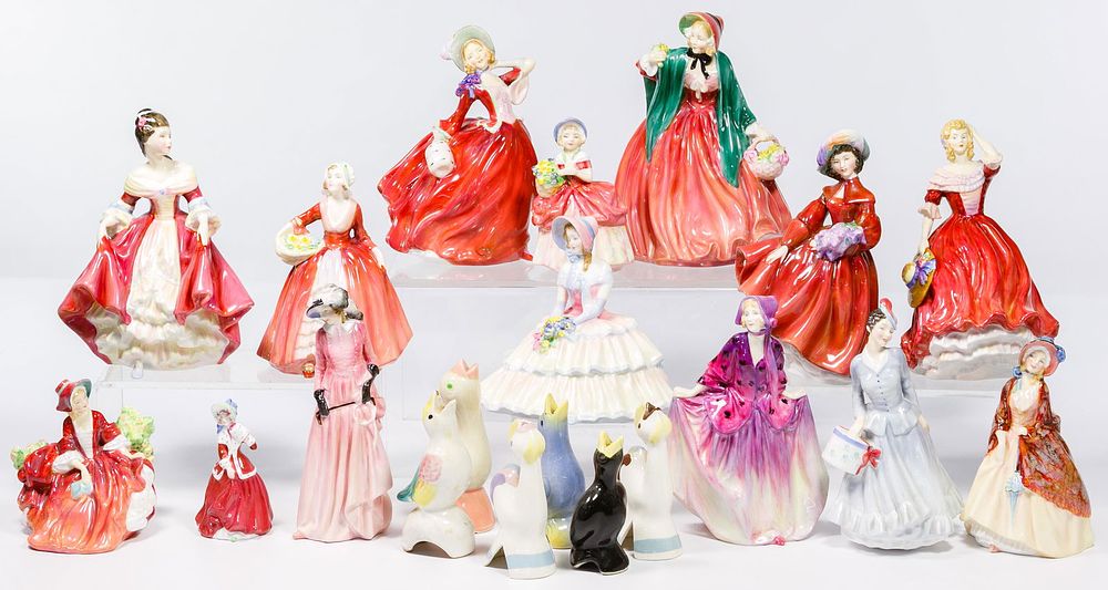 Lot 519: Royal Doulton Figurine Assortment