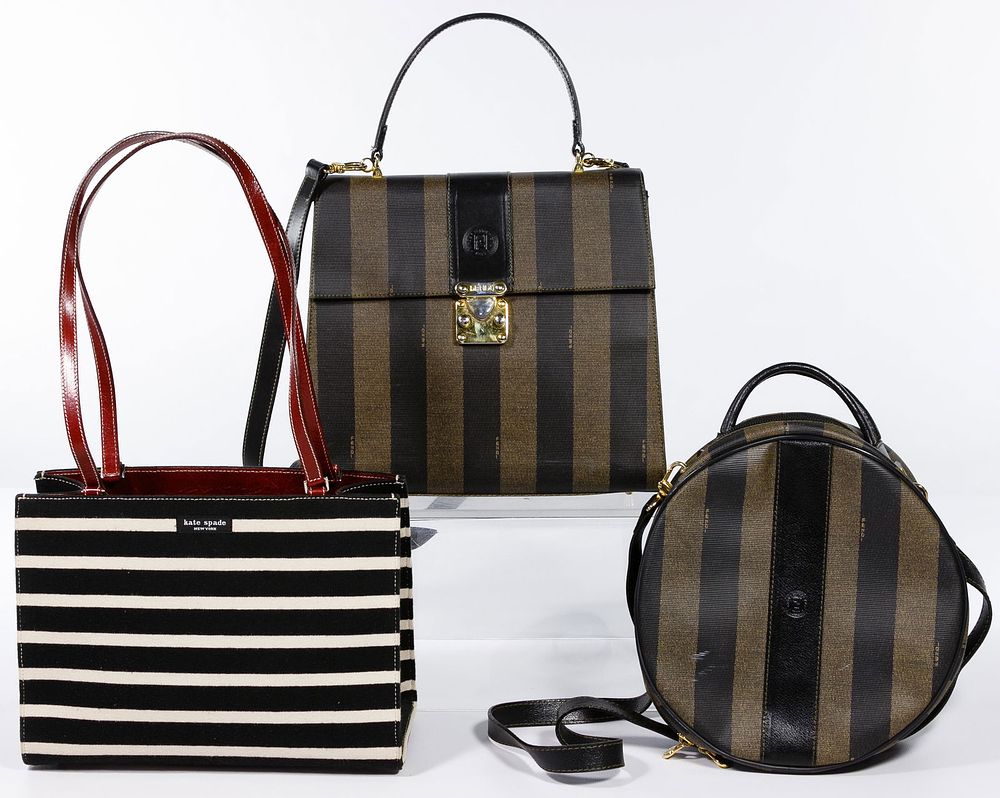 Lot 562: Fendi and Kate Spade Purse Assortment