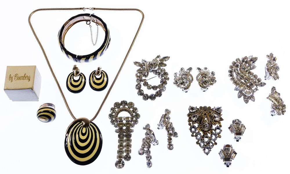 Lot 615: Eisenberg Jewelry Set Assortment
